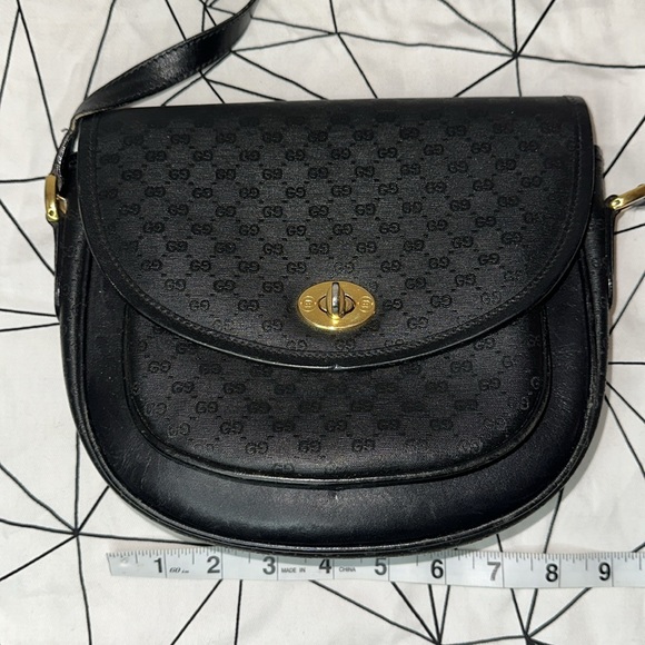 Vintage Gucci Micro GG Crossbody - Picture 13 of 13